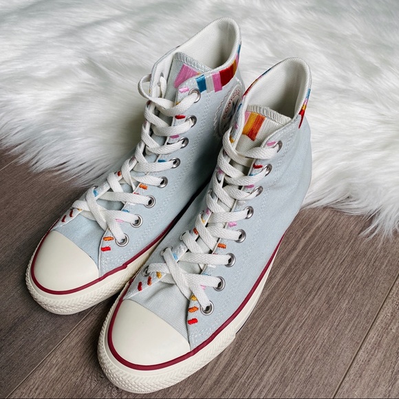 NWT Converse Chuck Taylor All Star Women’s Shoes - Picture 2 of 11